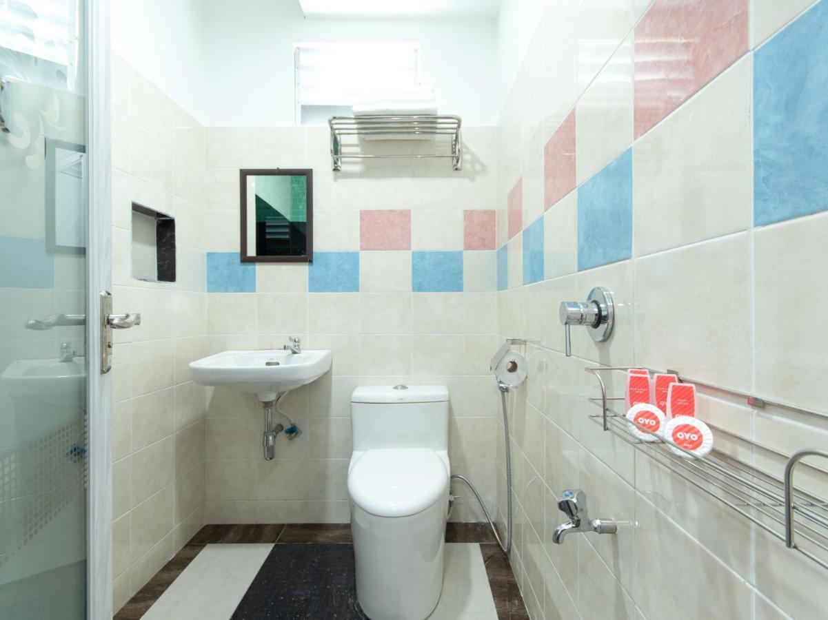 Oyo 44011 Weng Bee Guest House Kota Kinabalu Luaran gambar