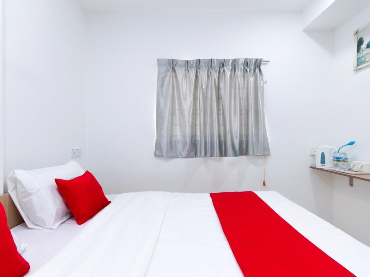 Oyo 44011 Weng Bee Guest House Kota Kinabalu Luaran gambar