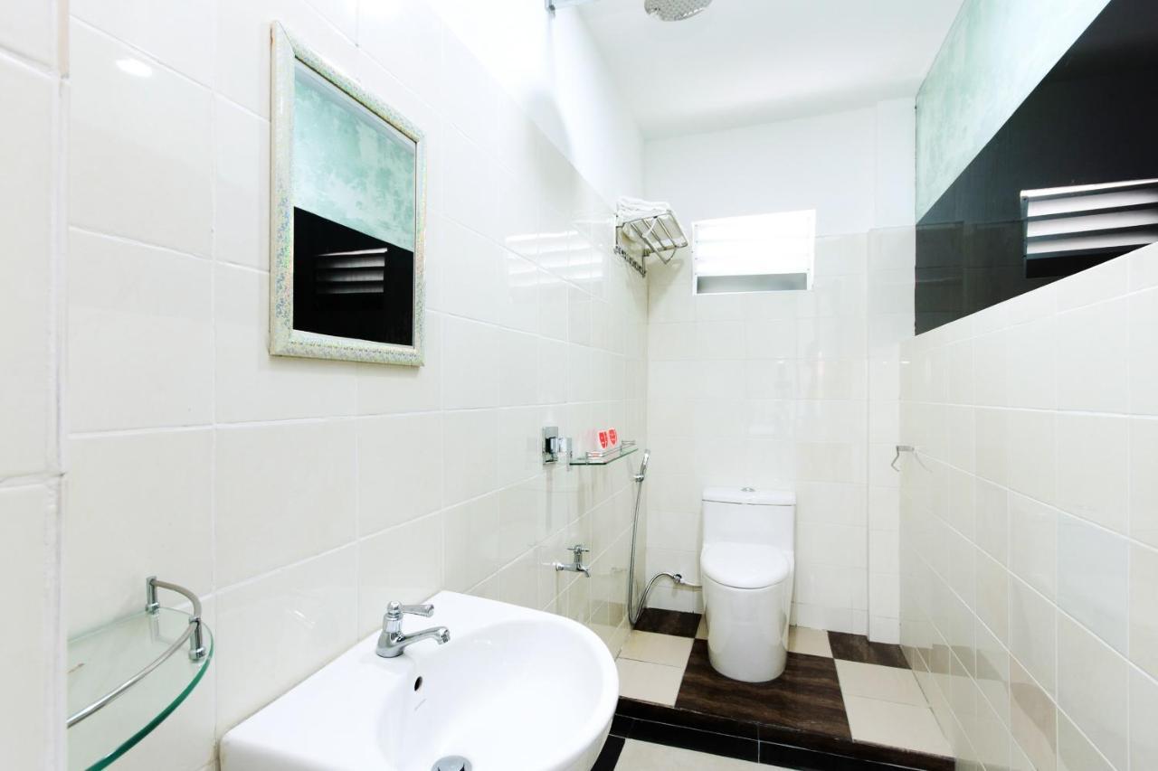 Oyo 44011 Weng Bee Guest House Kota Kinabalu Luaran gambar