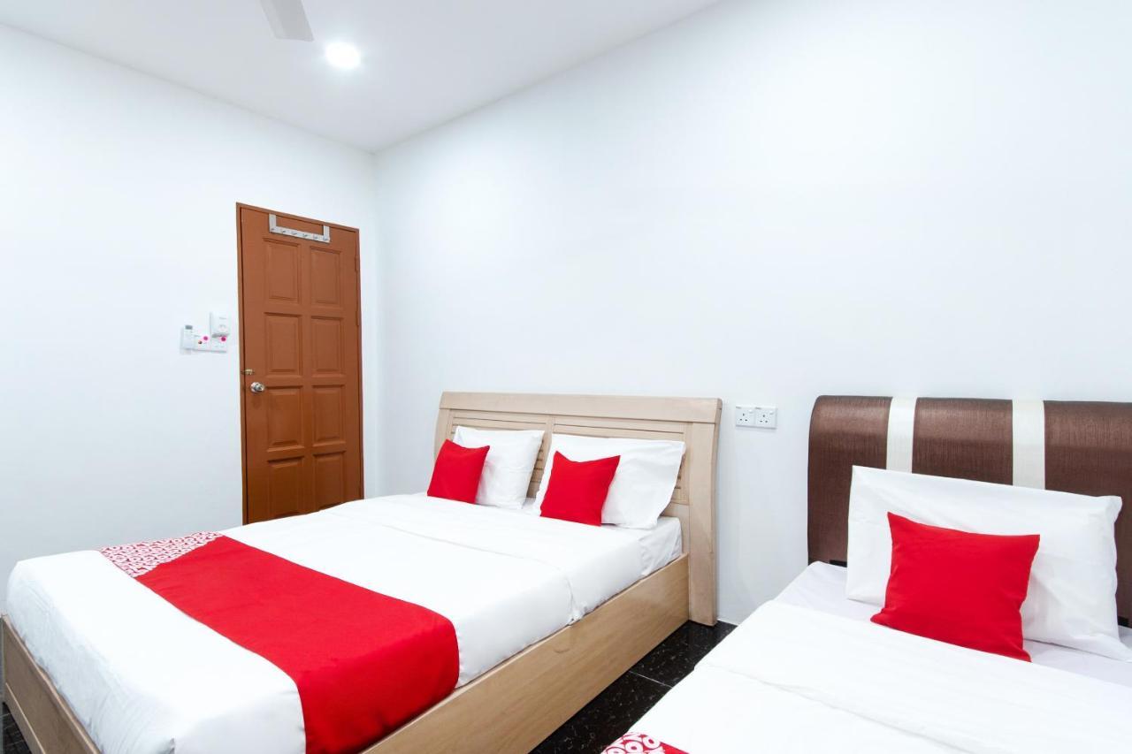 Oyo 44011 Weng Bee Guest House Kota Kinabalu Luaran gambar